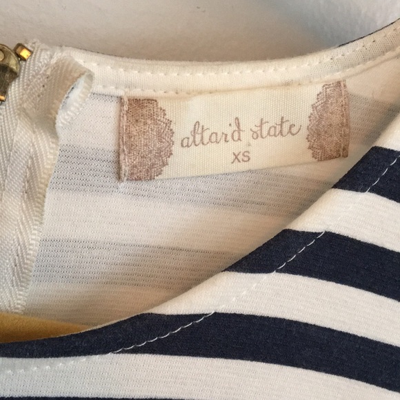 altar’d state dress size XS - Picture 3 of 10